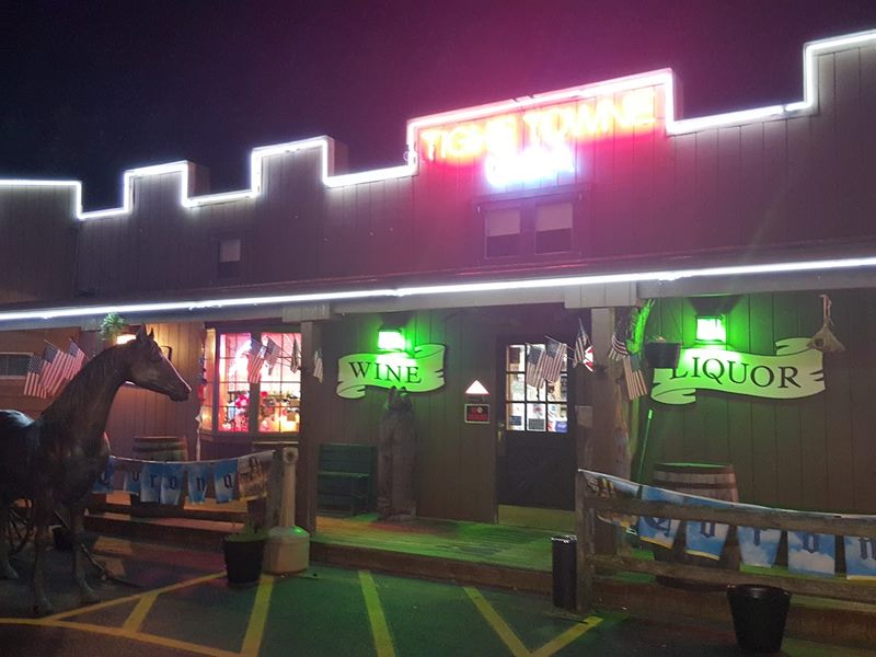 Cap'n Cat Clam Bar exterior